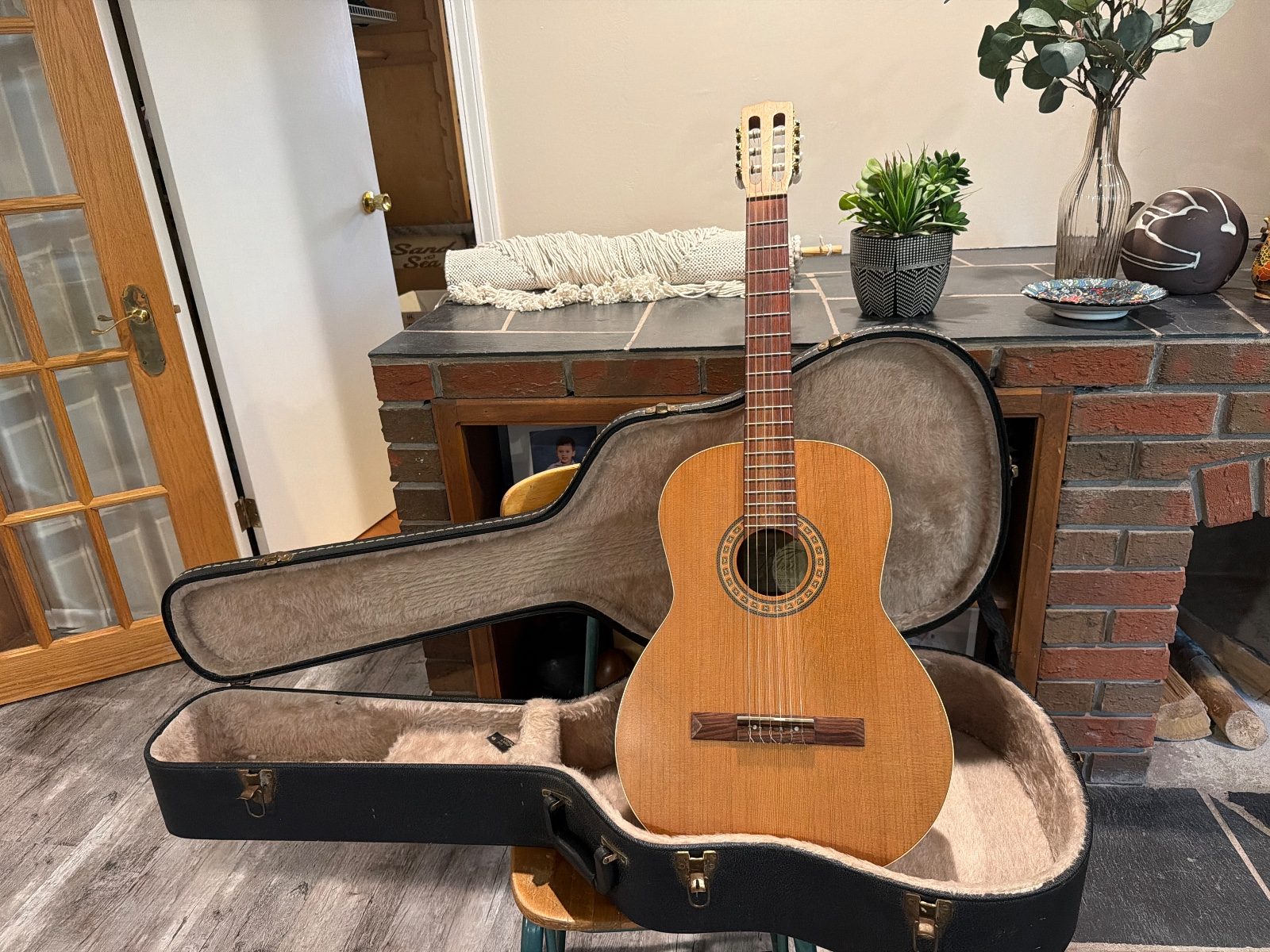 La Patrie Classical Guitar