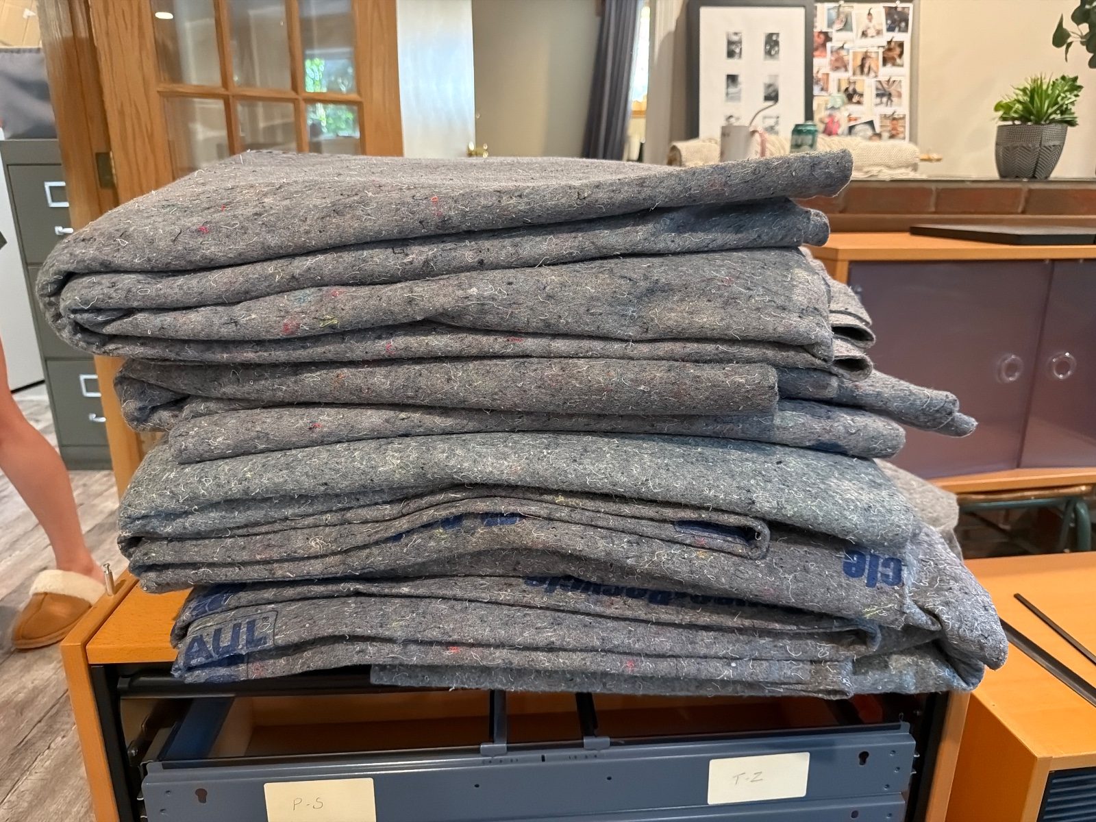 10 U-Haul moving blankets
